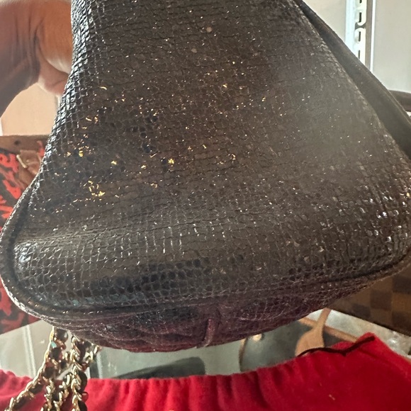 Authentic Carolina Herrera quilted crossbody bag - Picture 9 of 10